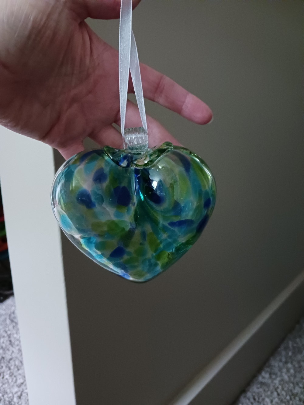 Hand-Blown Glass Heart Ornament in Blue-Green - Picture 3 of 8